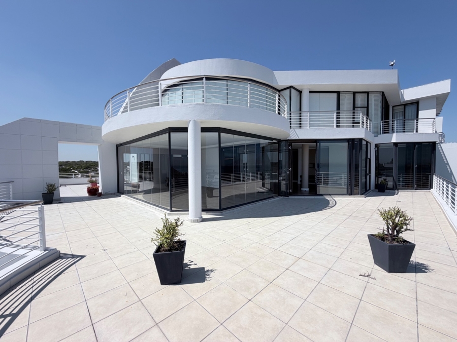 3 Bedroom Property for Sale in Bloubergstrand Western Cape